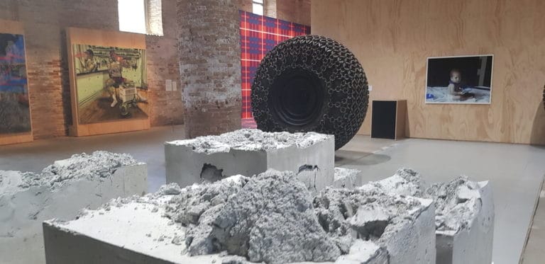 Biennale de Venise, La Lagune en eaux troubles