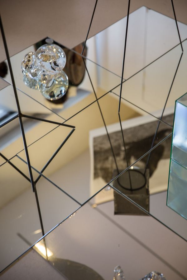 🎧Constantin Nakov @à regarder de près, concept de commissariat sur-mesure, exposition Utopies