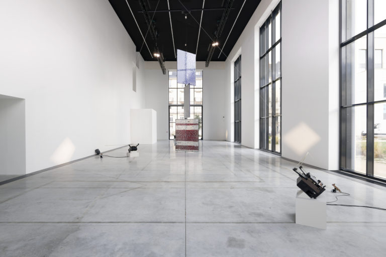 Isabelle Reiher, CCC OD : Rosa Barba, «Déborder la toile» avec Olivier Debré et Pauline Toyer