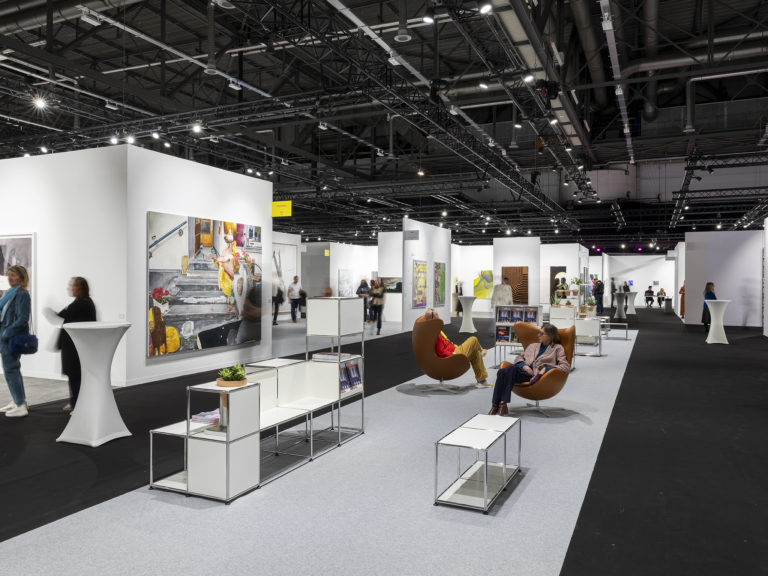 Thomas Hug, l’homme-orchestre d’artgenève : interview exclusif