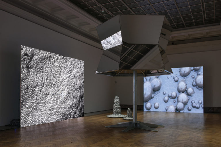 Michel François, Bozar : l&rsquo;art par le bout de la lorgnette !