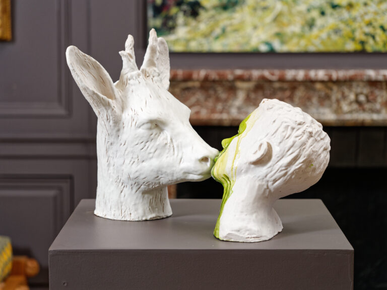 Edi Dubien trouve refuge au Musée de la chasse et de la nature 