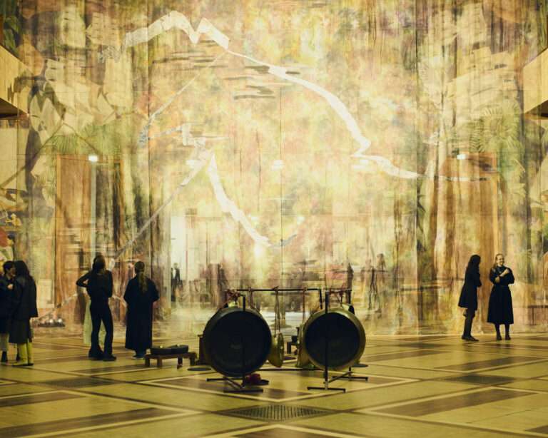 « Chaque vie est une histoire », 13 artistes internationaux pour lever le voile au Musée national de l’histoire de l’immigration 