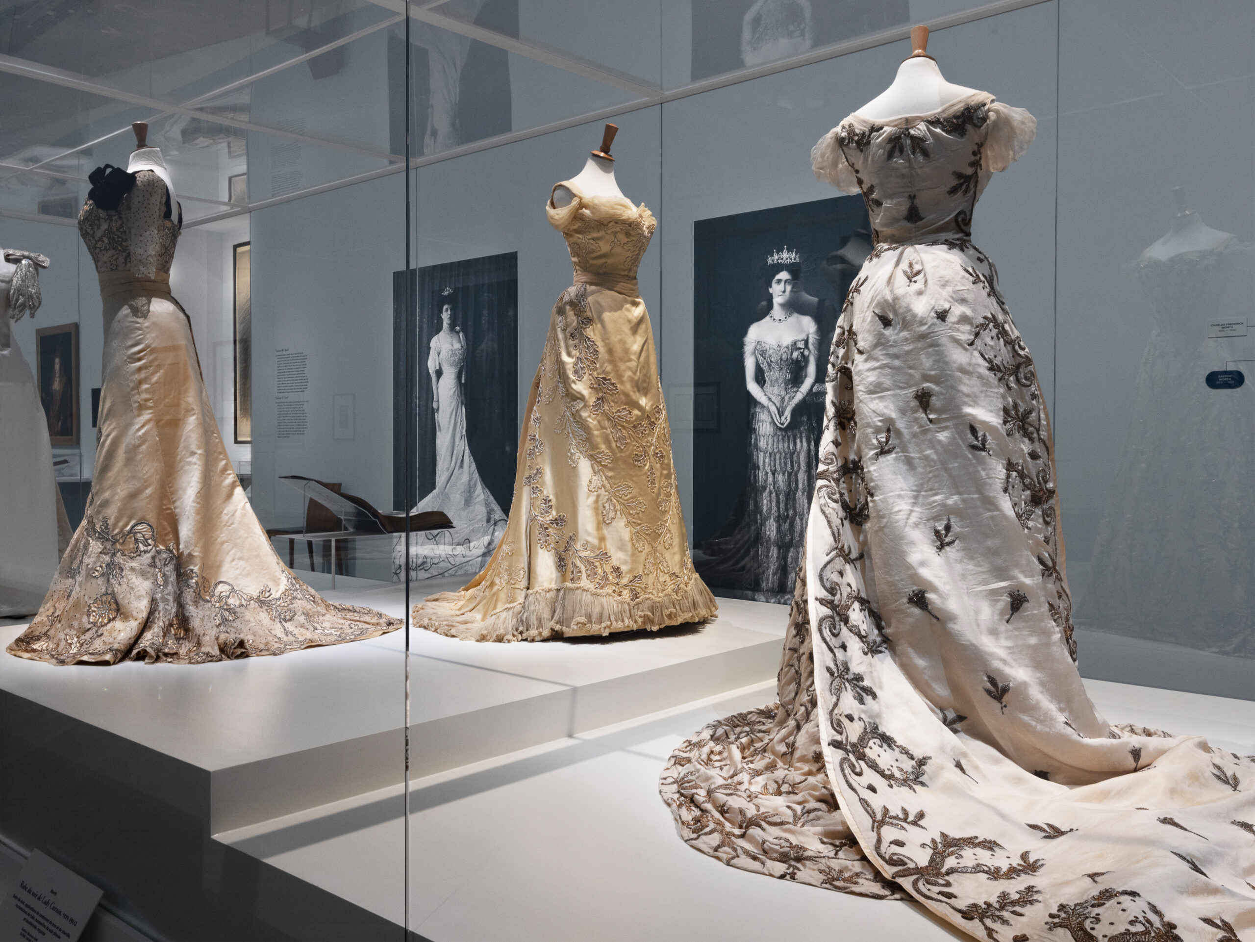 WORTH au Petit Palais, interview Marine Kisiel, conservatrice du patrimoine, département mode XIXe siècle au Palais Galliera 