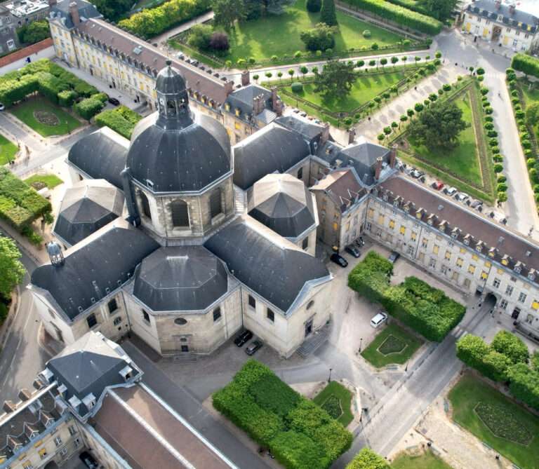 Un nouveau lieu pour OFFSCREEN Paris 2025 !