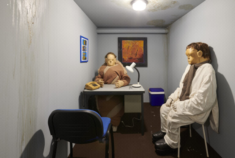 Luxembourg Art Week 2025 : Rencontre Kevin Muhlen, Casino Luxembourg, un théâtre de la crudité et de la radicalité 