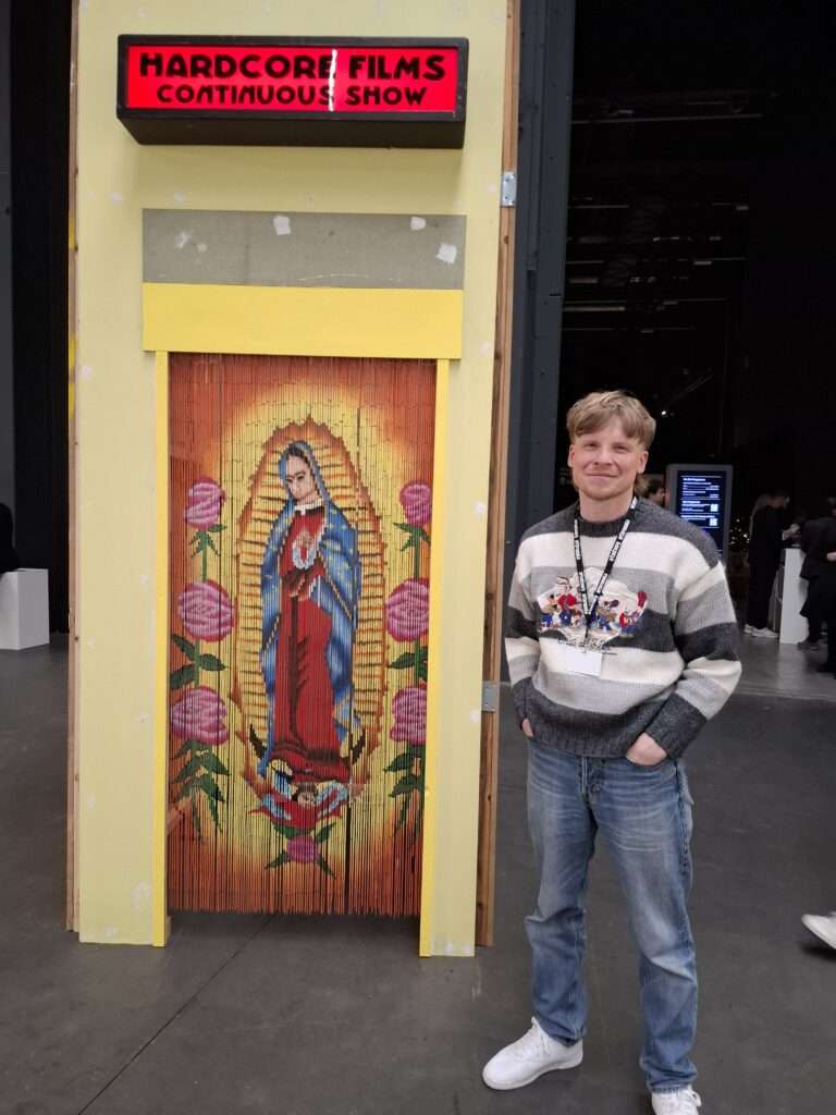 Art Antwerp 5th edition : Interview Aaron Victor Peeters, Uitstalling Gallery 🎧