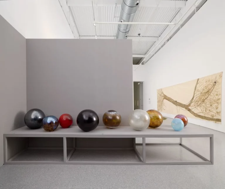 Interview Stanislas Colodiet , « Le verre au-delà de la matière. Les collections du Cirva » au MAMC+ 